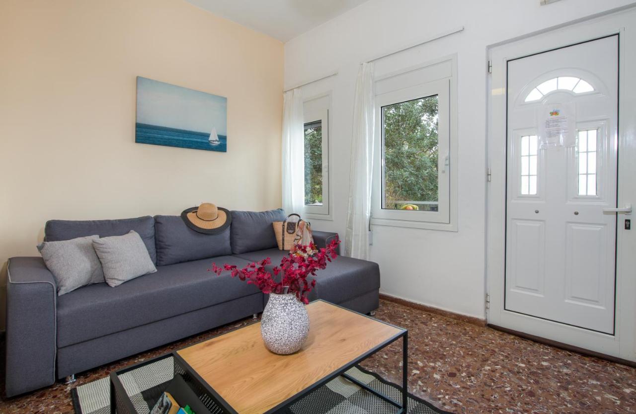 Plaka House Villa ภายนอก รูปภาพ