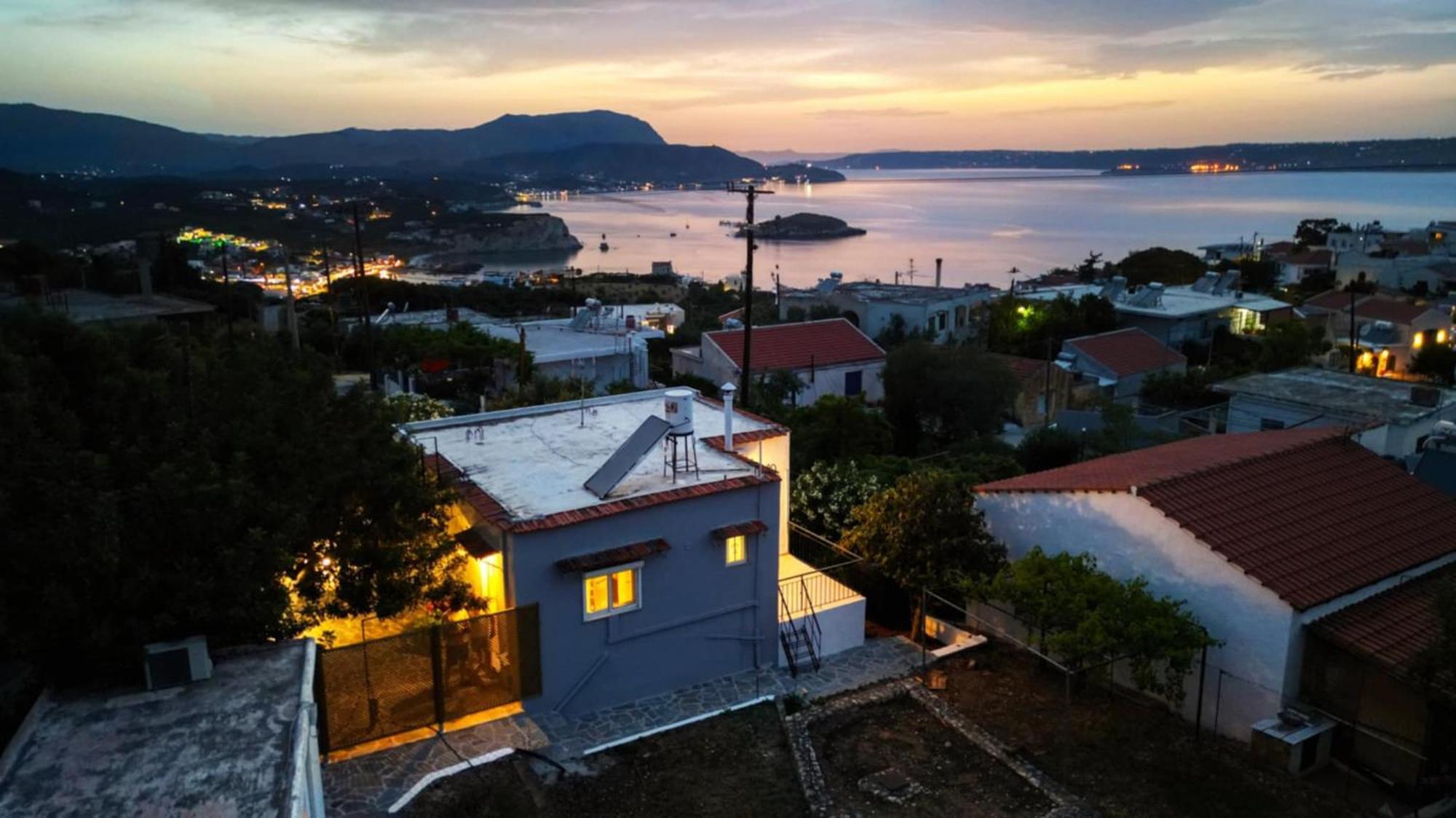 Plaka House Villa ภายนอก รูปภาพ
